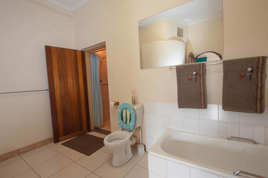 Ingwe Guesthouse 넬스프리트 외부 사진