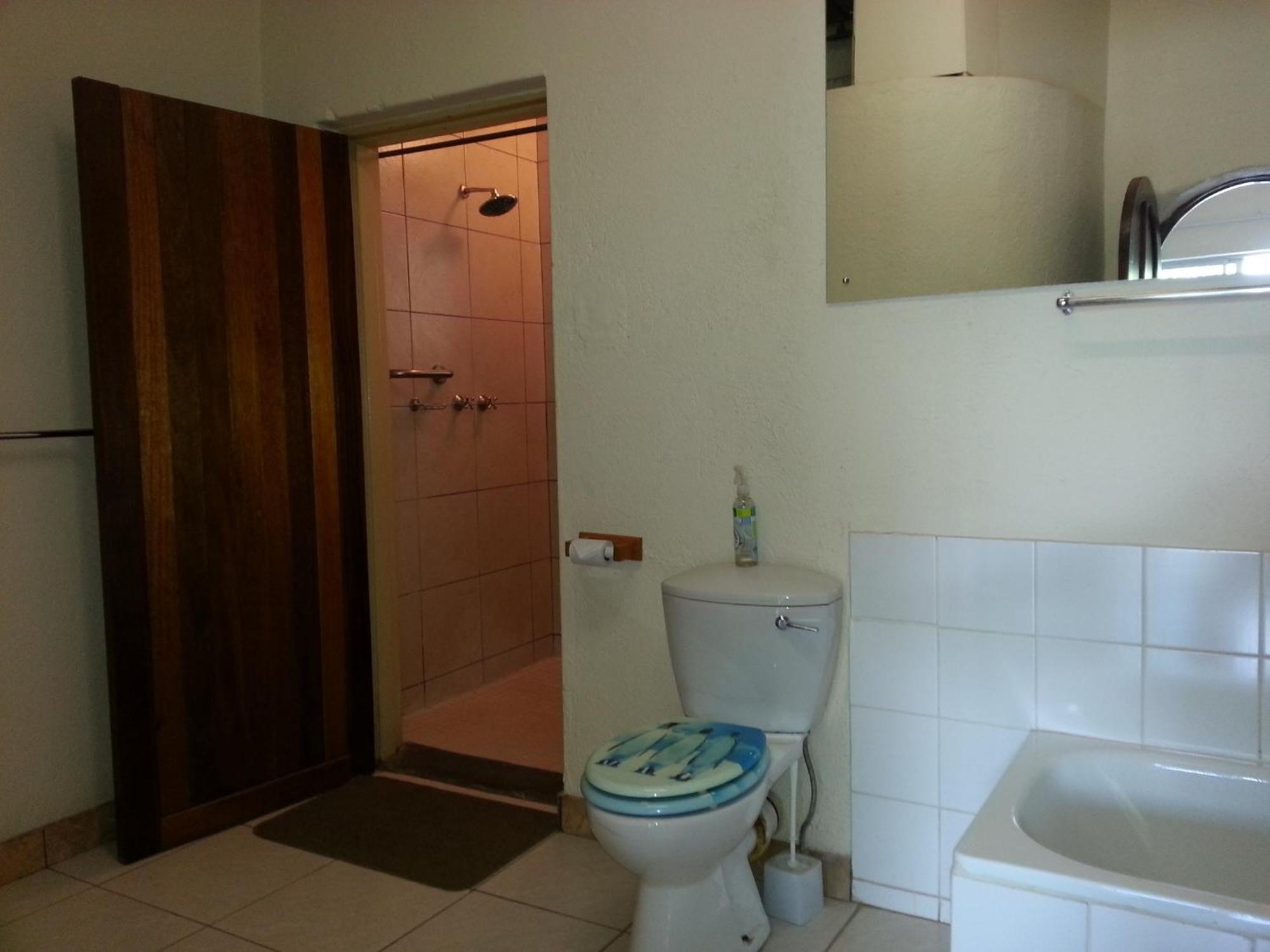 Ingwe Guesthouse 넬스프리트 외부 사진