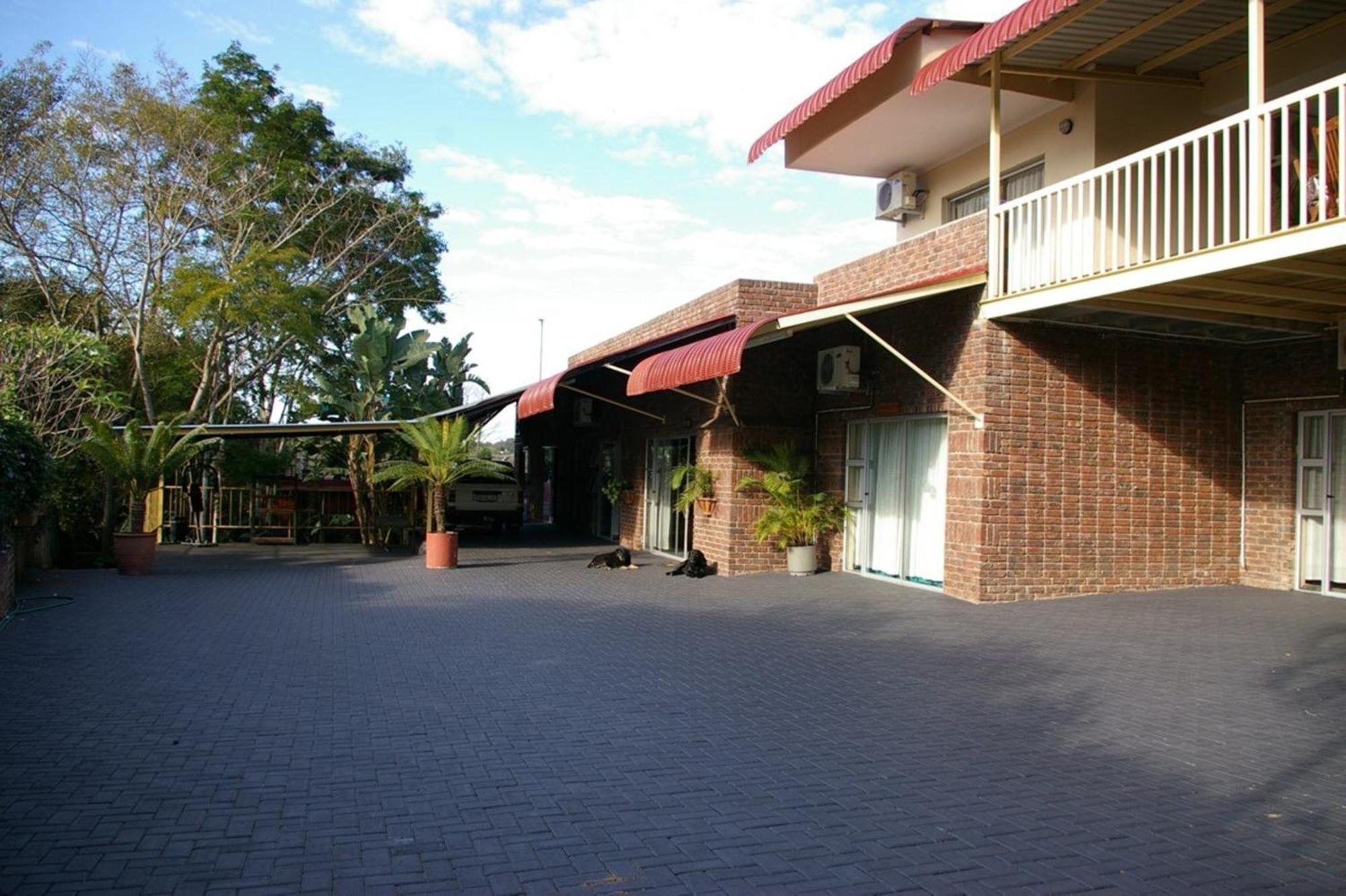 Ingwe Guesthouse 넬스프리트 외부 사진