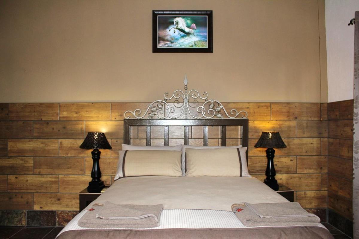 Ingwe Guesthouse 넬스프리트 외부 사진